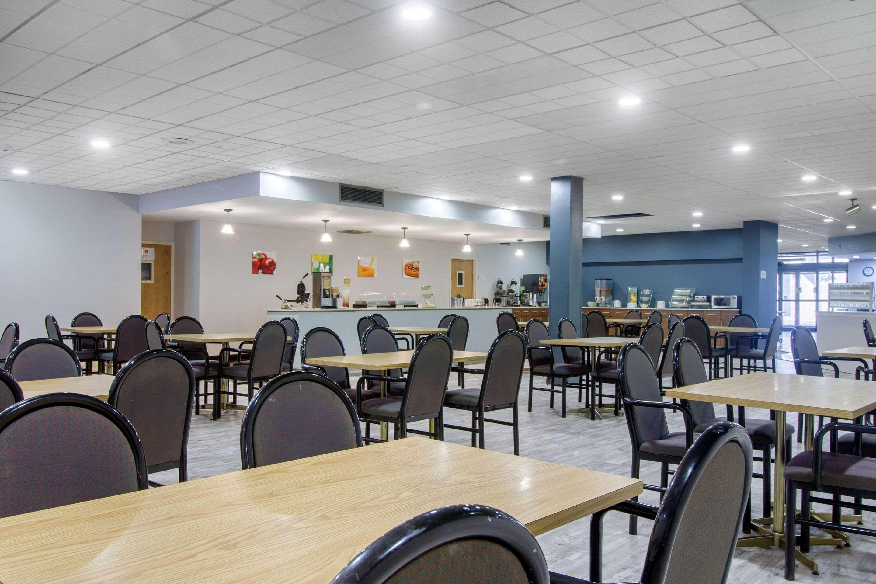 Quality Inn קוקוויל מראה חיצוני תמונה